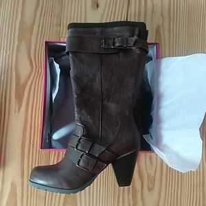 Womens MixNo6 brown boots size 9 1/2